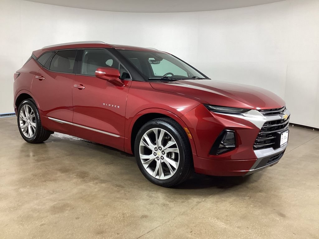 Used 2019 Chevrolet Blazer Premier w/ Sun and Wheels Package AWD/4WD image 5