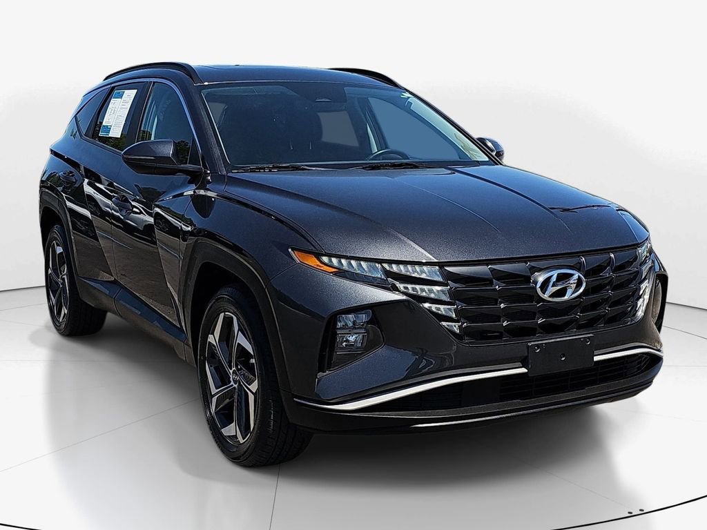 Used 2023 Hyundai Tucson SEL w/ Convenience Package AWD/4WD image 3