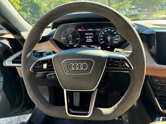 Used 2023 Audi e-tron GT Premium Plus AWD/4WD image 17