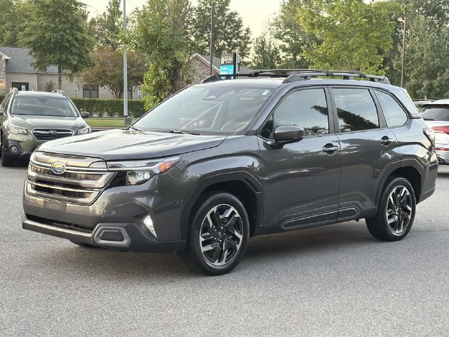 Used 2025 Subaru Forester Limited w/ Popular Package #2 AWD/4WD image 7