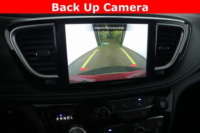 New 2026 Chrysler Pacifica Select image 24