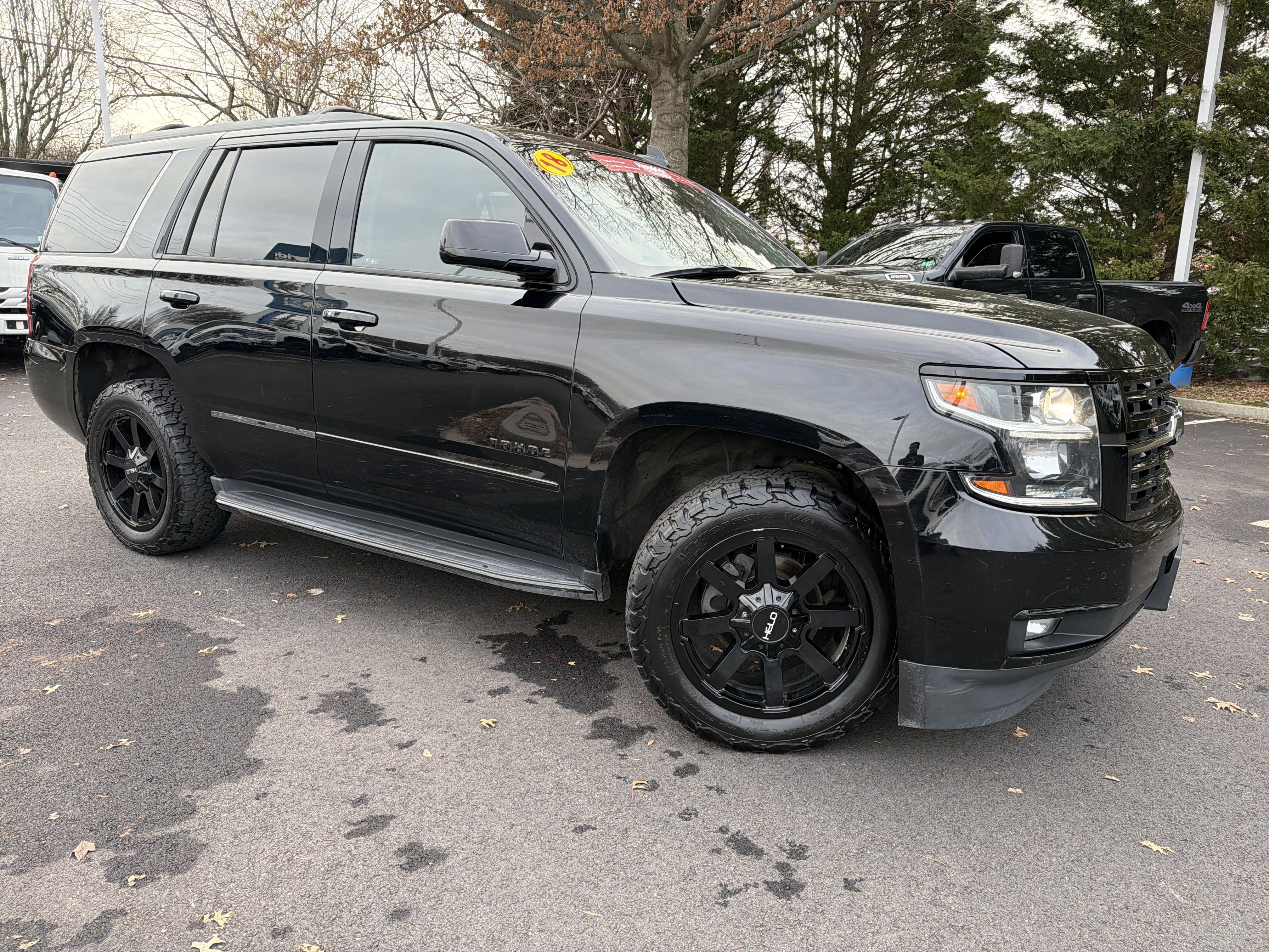 Used 2018 Chevrolet Tahoe Premier image 2