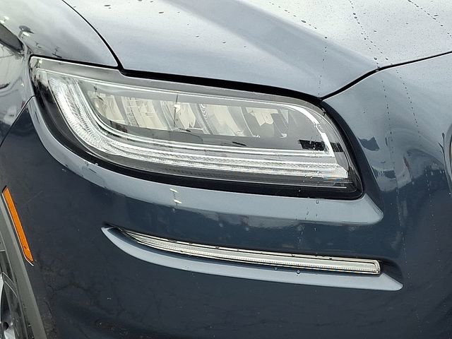 Used 2022 Lincoln Nautilus FWD image 9