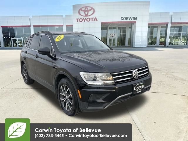 Used 2019 Volkswagen Tiguan SE w/ Panoramic Sunroof Package