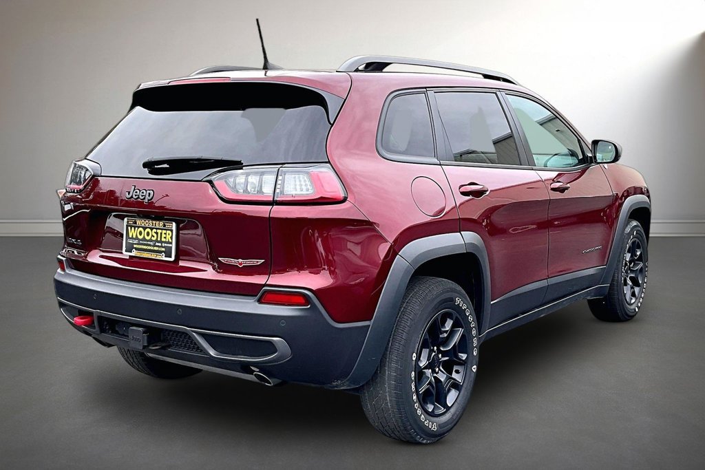 Used 2021 Jeep Cherokee Trailhawk w/ Sun, Sound & Nav Group AWD/4WD image 5
