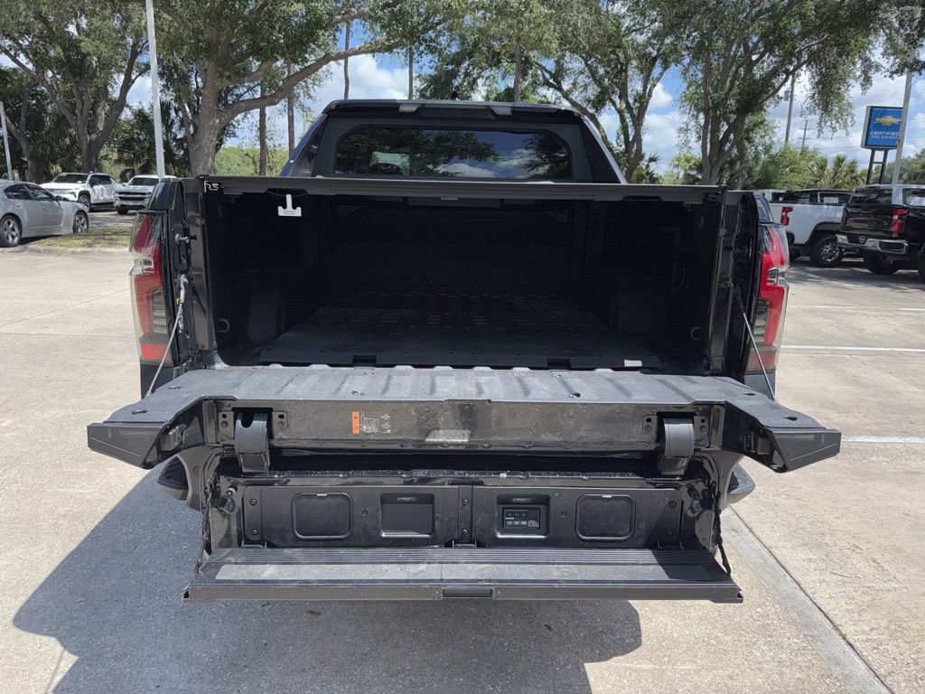 Used 2026 Chevrolet Silverado EV Trail Boss w/ LPO, Gameday Tailgate Package AWD/4WD image 22