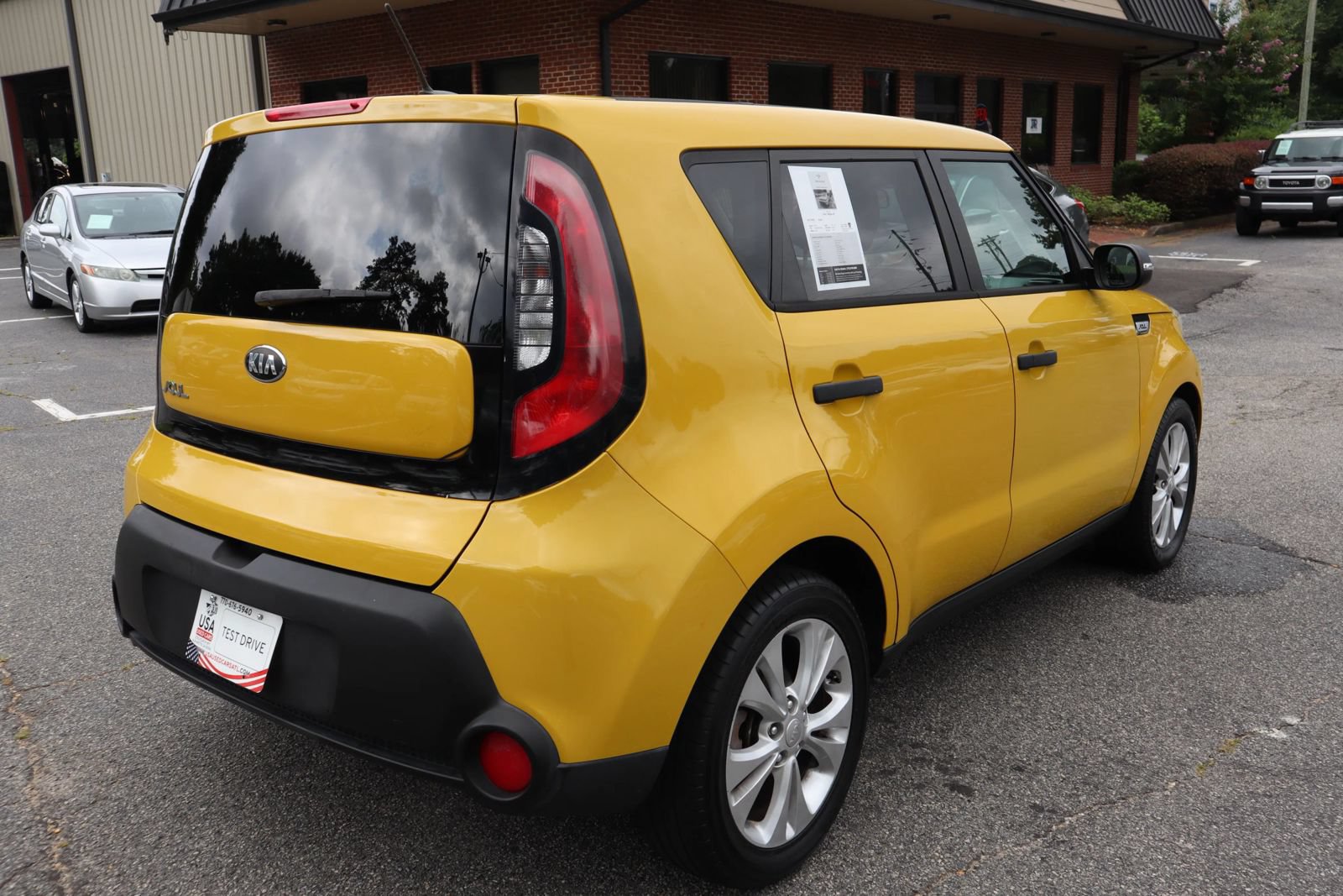 Used 2014 Kia Soul + FWD image 6