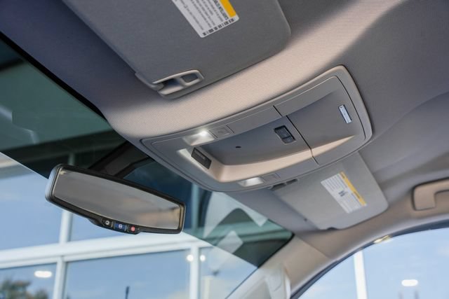 Used 2018 Chevrolet Silverado 1500 LT AWD/4WD image 25