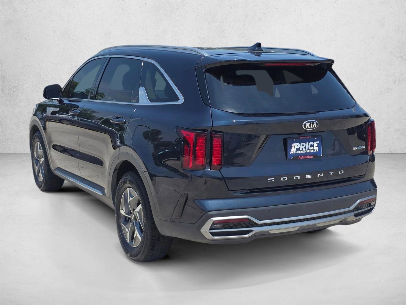 Used 2021 Kia Sorento EX FWD image 7