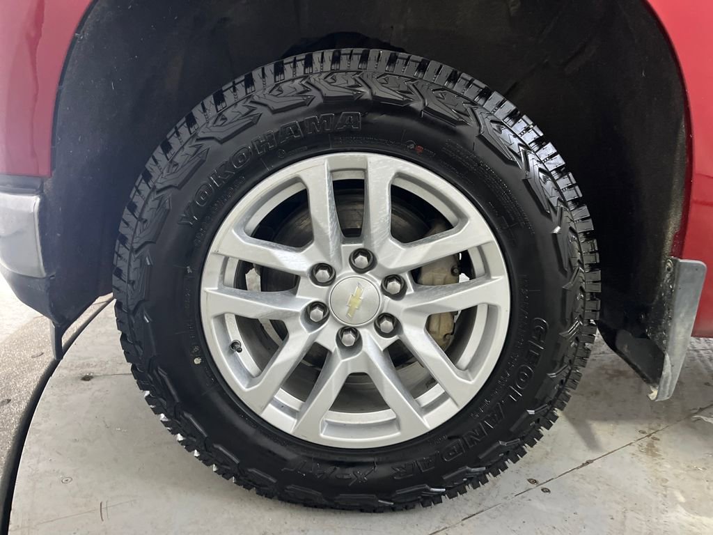 Used 2019 Chevrolet Silverado 1500 LT w/ All-Star Edition image 13