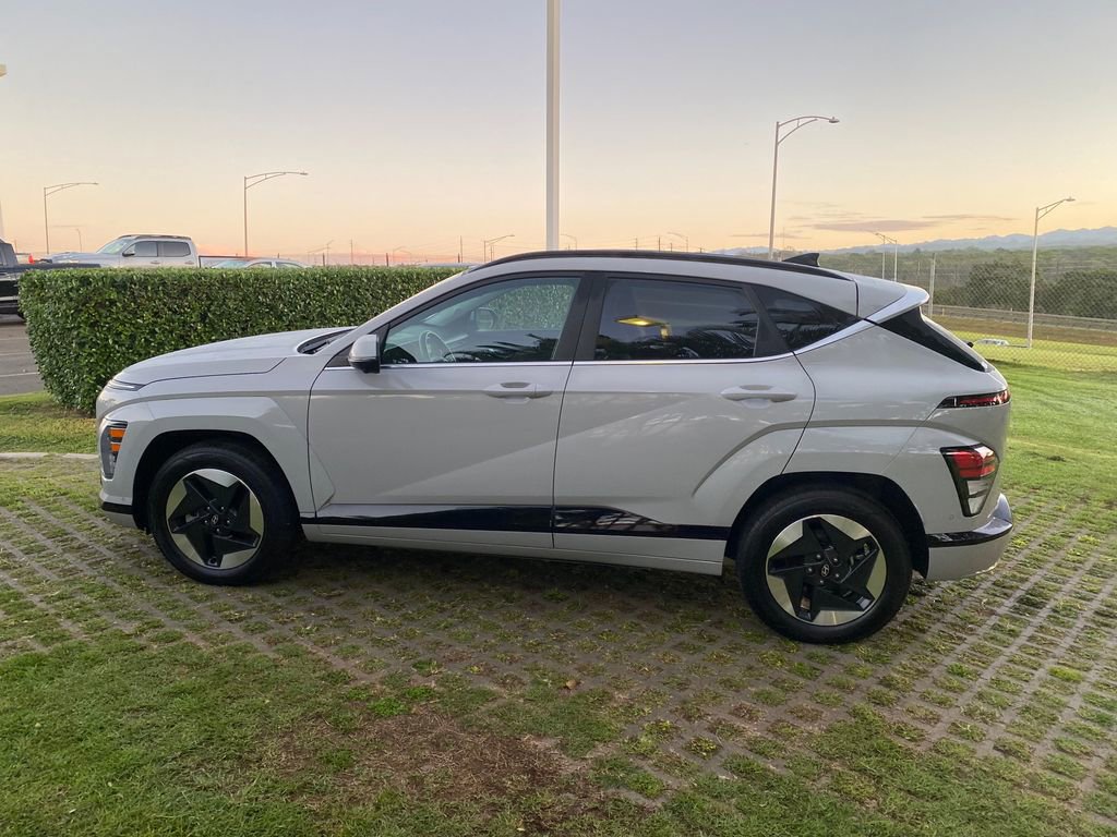 Certified 2024 Hyundai Kona Limited image 4