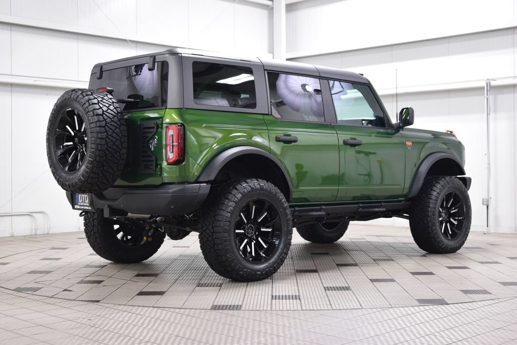 Used 2025 Ford Bronco Badlands AWD/4WD image 8