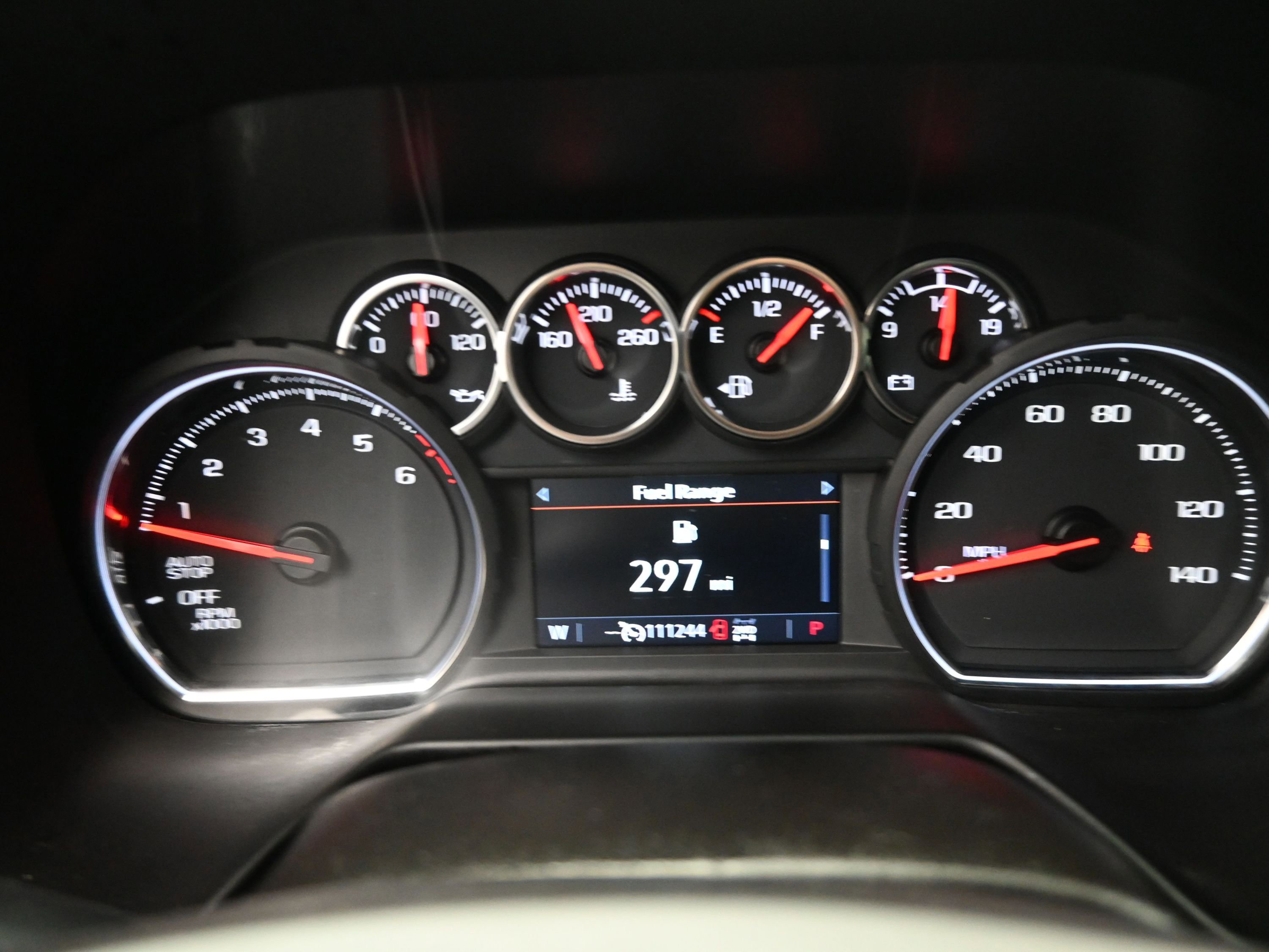 Used 2021 Chevrolet Suburban LT image 15