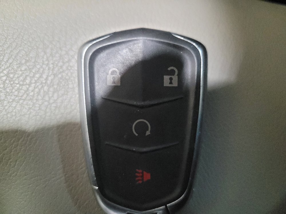 Used 2019 Cadillac XT4 Luxury w/ Cold Weather Package image 32