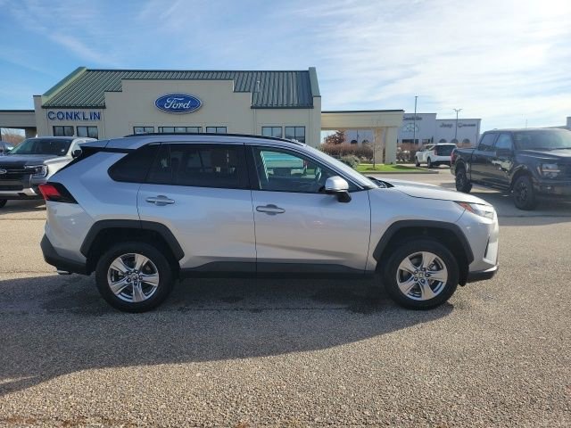 Used 2024 Toyota RAV4 XLE image 20