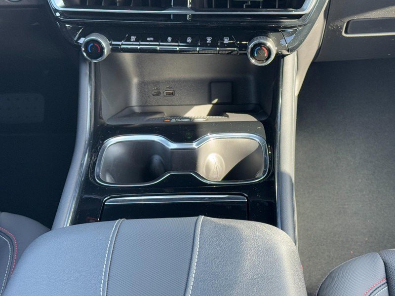 New 2026 Chevrolet Traverse Z71 w/ Driver Confidence Package image 29