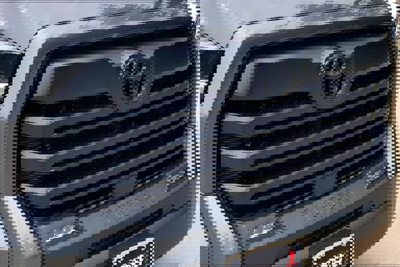 Used 2025 Toyota Tundra SR5 w/ SX Package RWD image 29