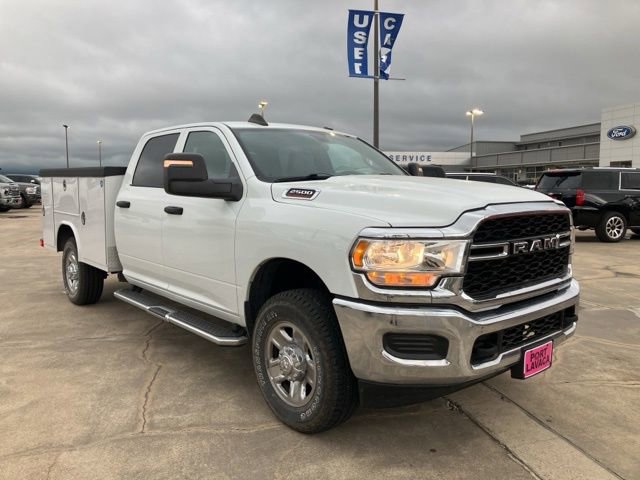 Used 2024 RAM 2500 Tradesman w/ Chrome Appearance Group AWD/4WD image 2