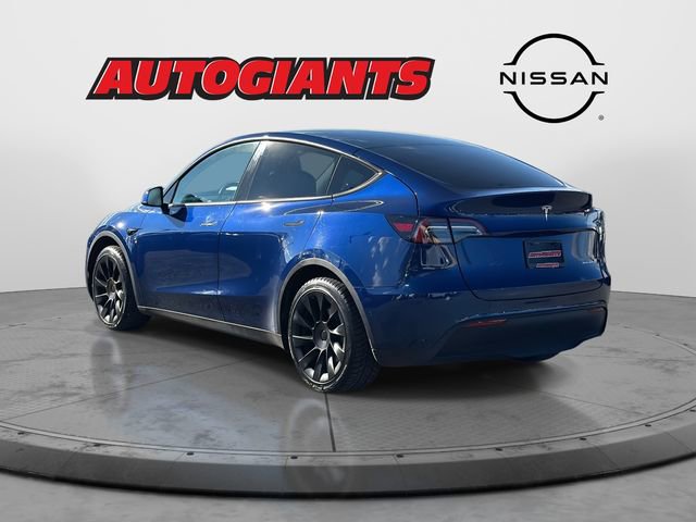 Used 2022 Tesla Model Y Long Range image 5