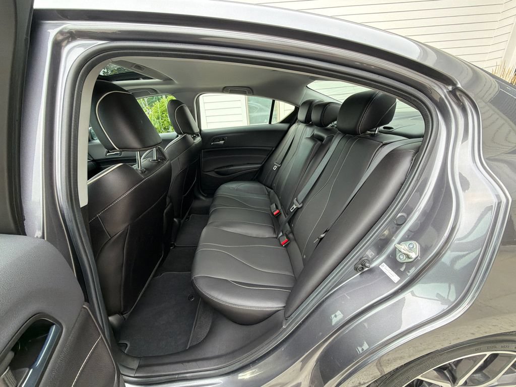 Used 2020 Acura ILX FWD image 28