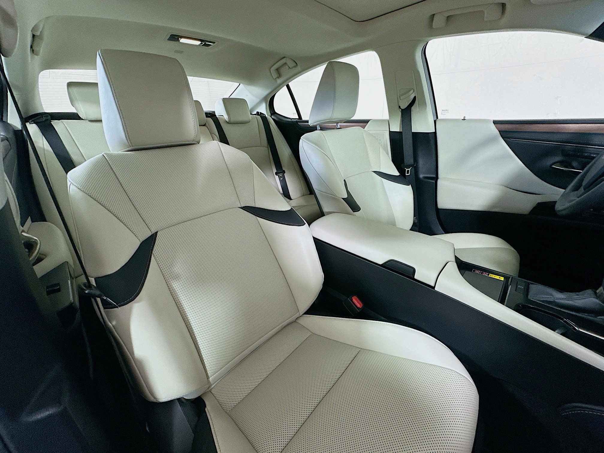 Used 2025 Lexus ES 350 w/ Premium Package image 26