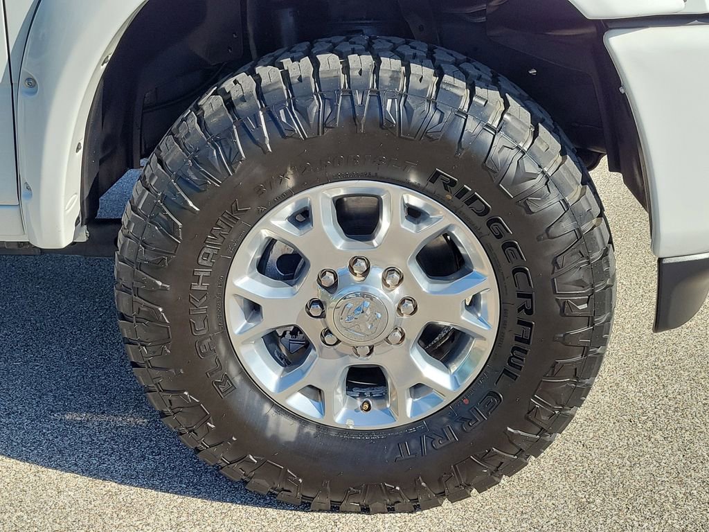 Used 2024 RAM 2500 Laramie w/ Towing Technology Group image 11