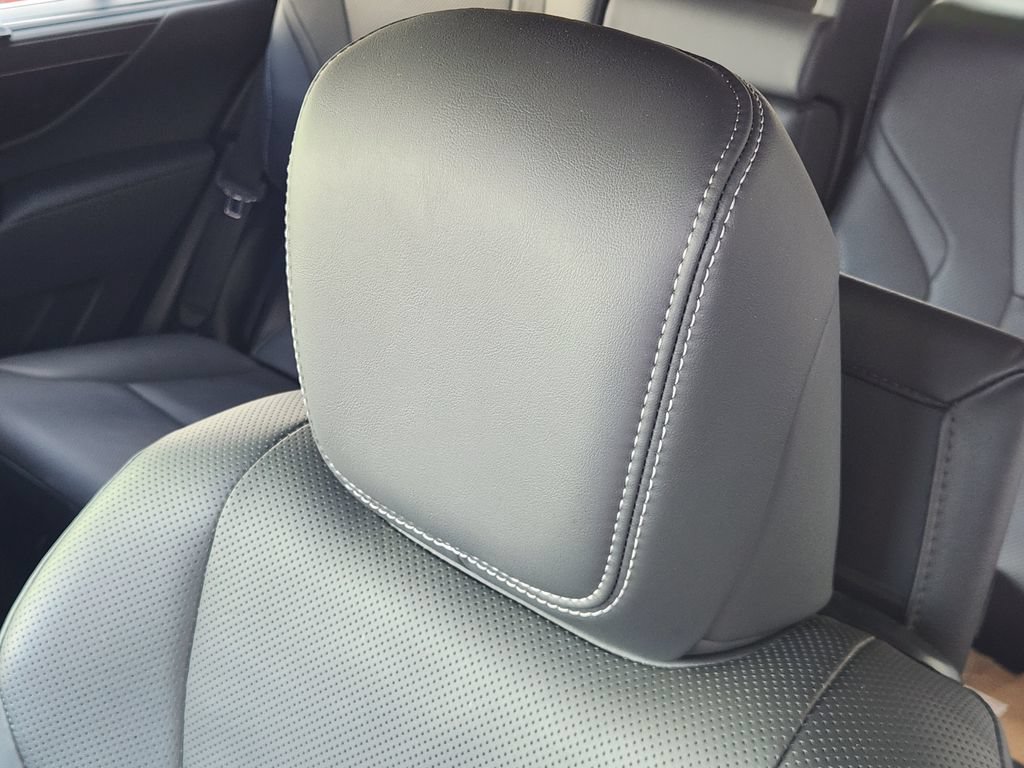 Used 2023 Lexus LX 600 4WD w/ Luxury Package image 26