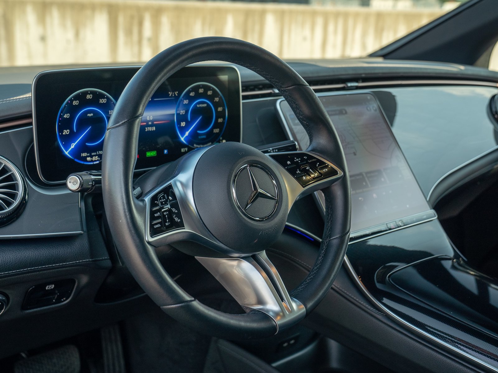 Used 2023 Mercedes-Benz EQE 350+ 4MATIC Sedan image 18