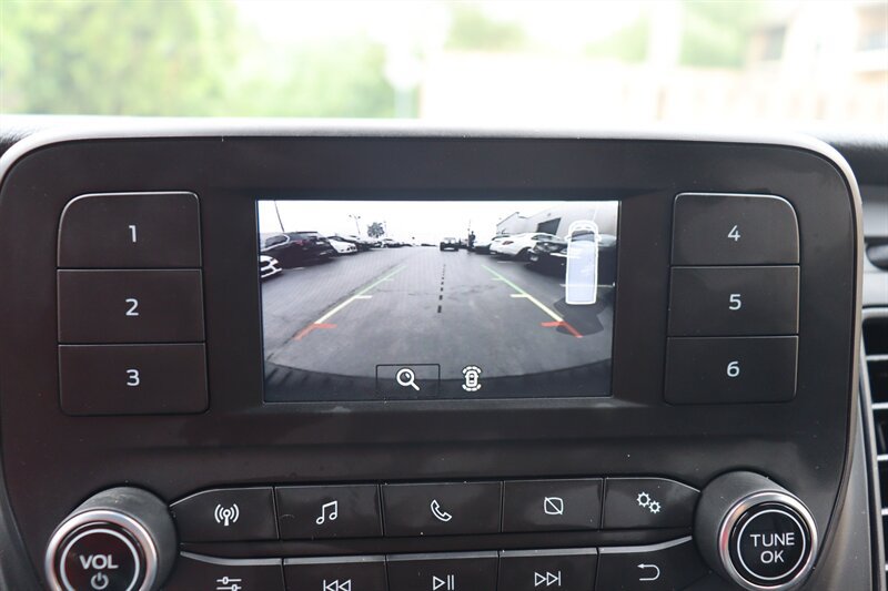 Used 2025 Ford Transit 150 Low Roof RWD image 12