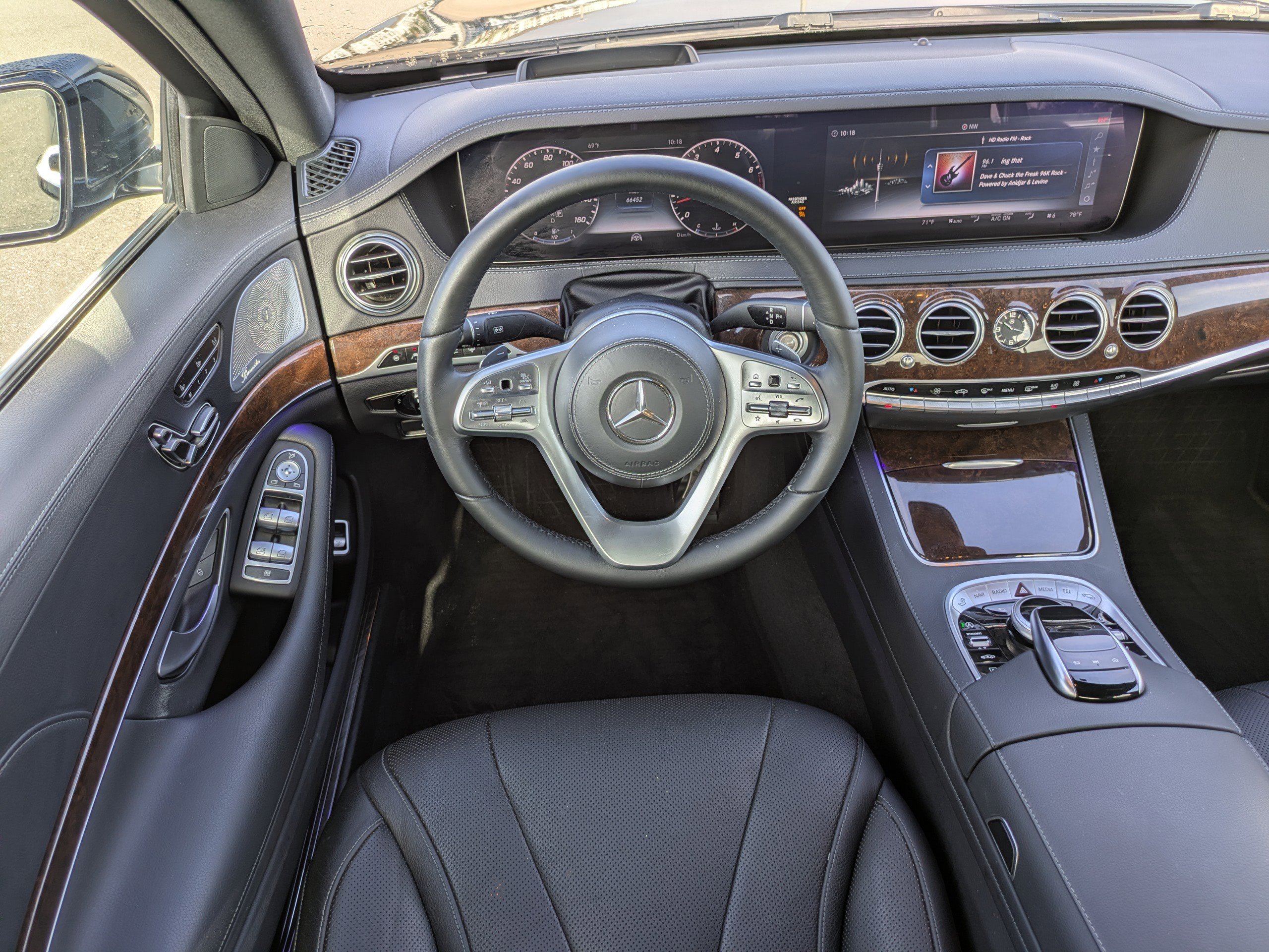 Used 2018 Mercedes-Benz S 450 Sedan image 16