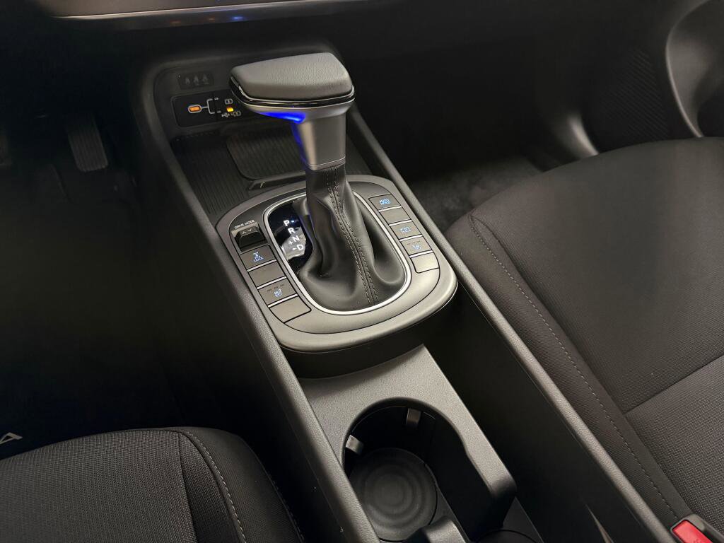 New 2026 Hyundai Kona SEL Sport AWD/4WD image 30