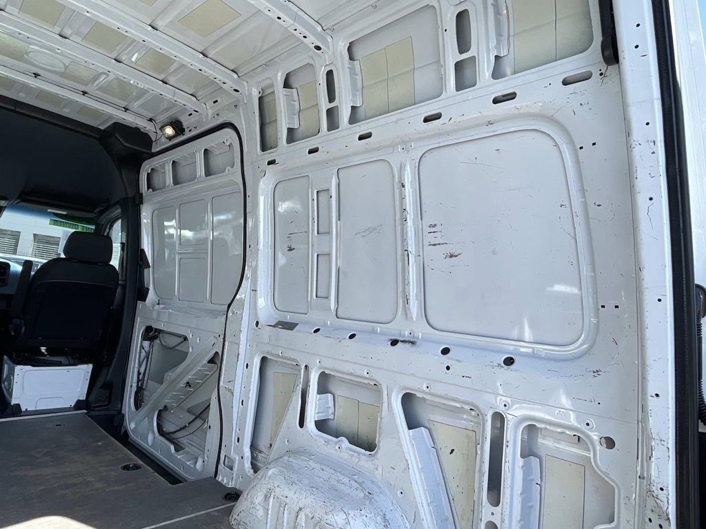 Used 2021 Mercedes-Benz Sprinter 144 Cargo image 9