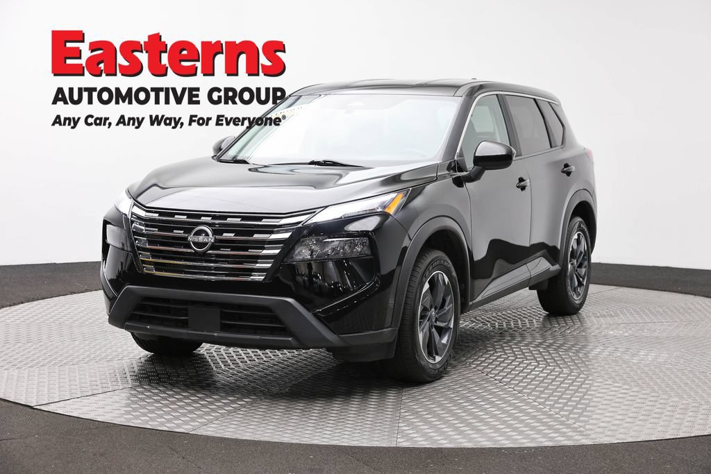 Used 2024 Nissan Rogue SV AWD/4WD image 1