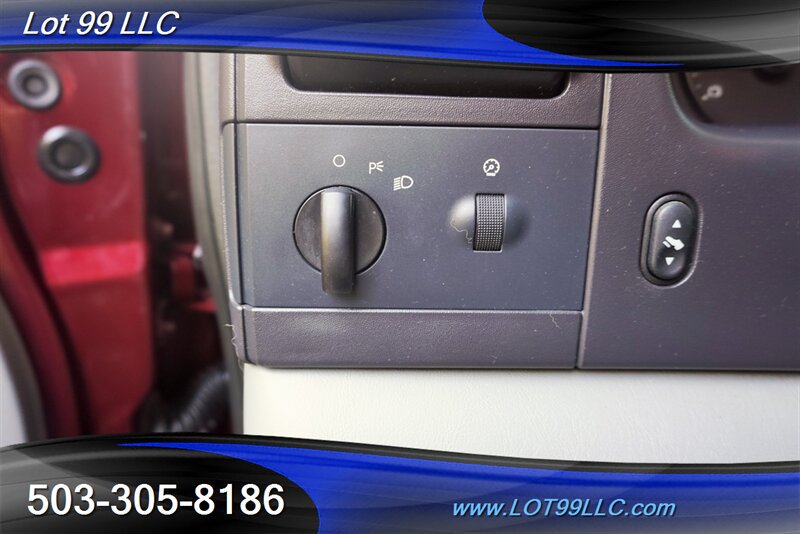 Used 2005 Ford F250 Lariat AWD/4WD image 24