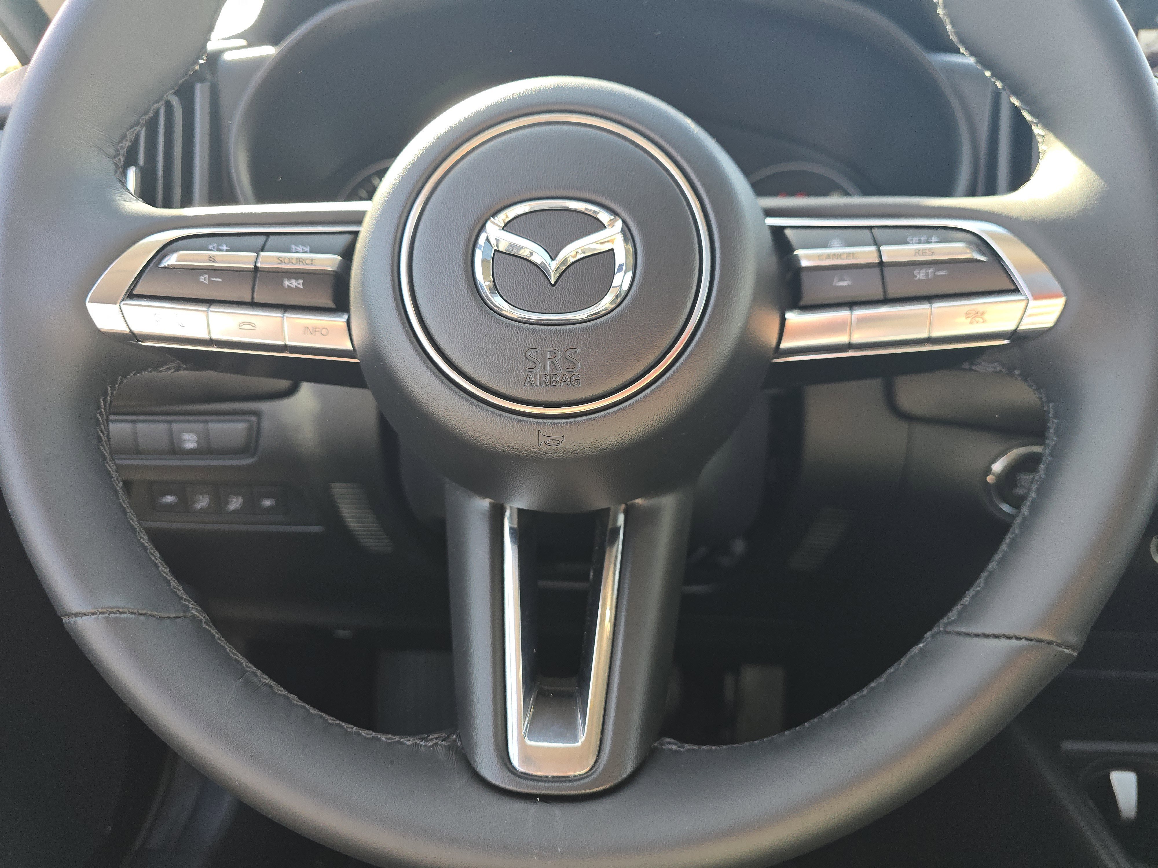 Used 2025 MAZDA CX-50 AWD 2.5 S w/ Cargo Package image 22