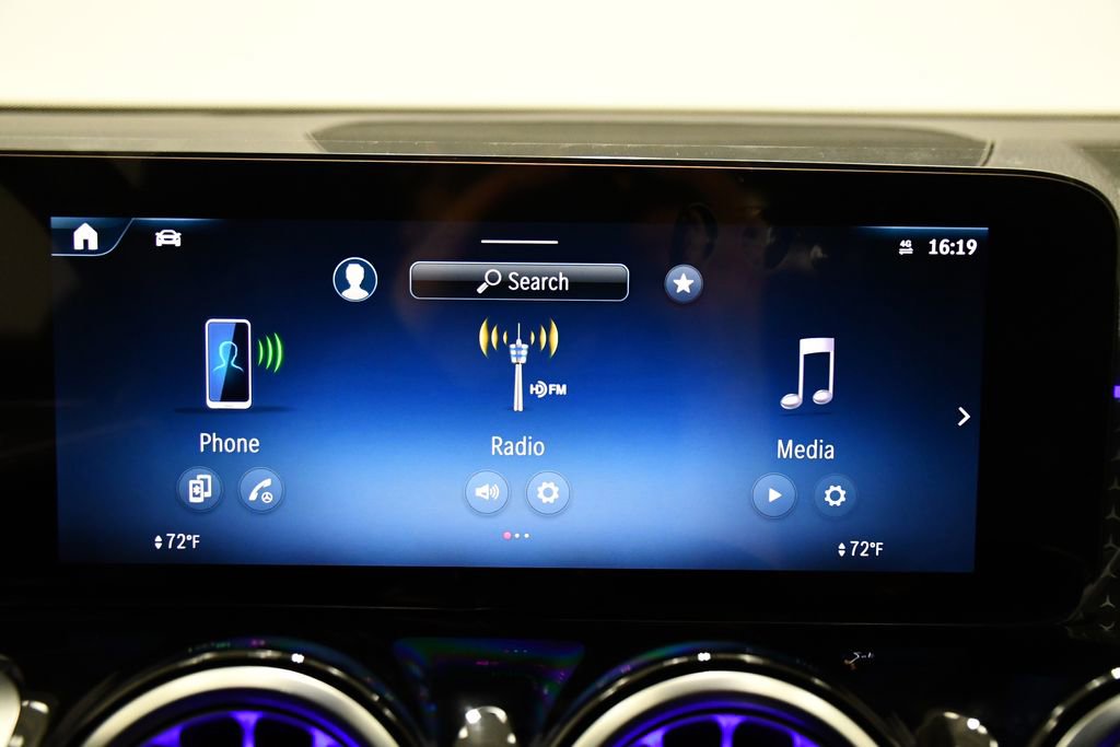 New 2026 Mercedes-Benz GLB 250 4MATIC image 11