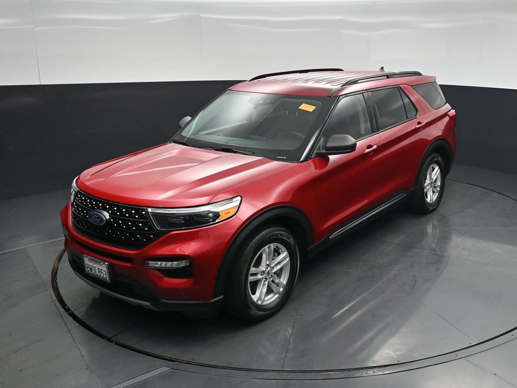 Used 2021 Ford Explorer XLT w/ Equipment Group 202A RWD image 33