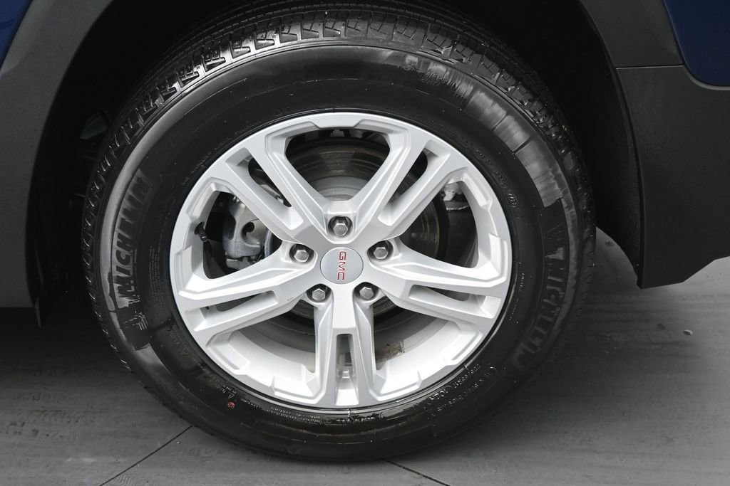 Used 2023 GMC Terrain SLE w/ Driver Convenience Package FWD image 35