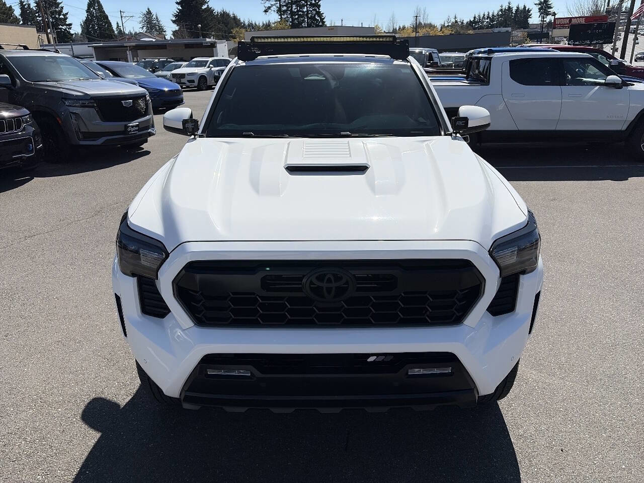 Used 2024 Toyota Tacoma TRD Sport w/ TRD Sport Upgrade Package AWD/4WD image 14