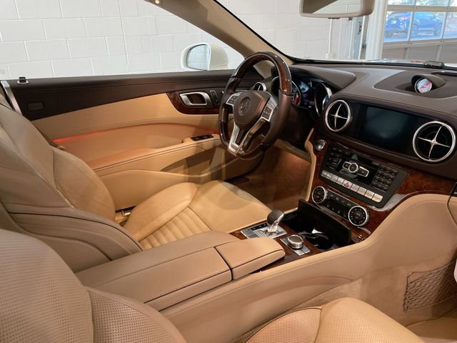 Used 2016 Mercedes-Benz SL 400 image 13