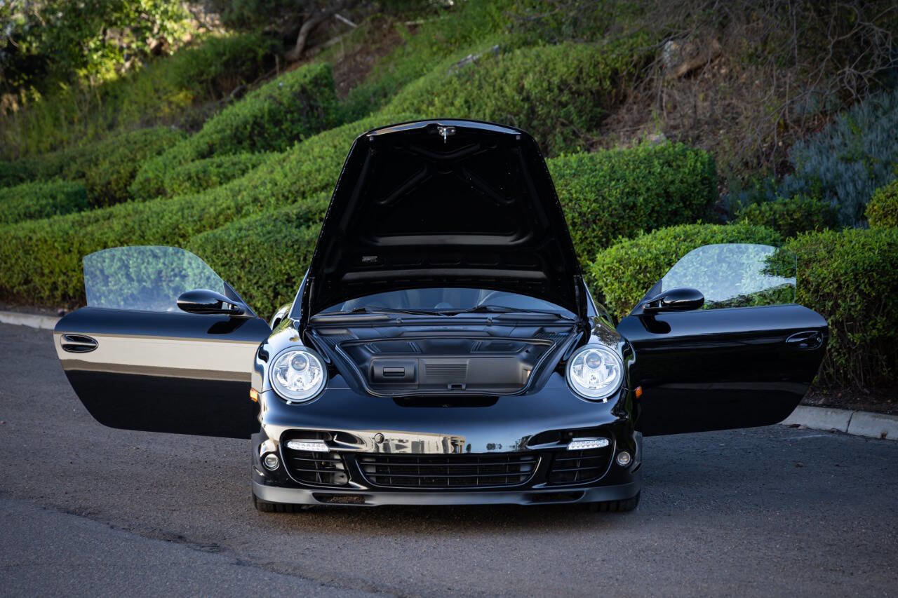 Used 2009 Porsche 911 Turbo image 37