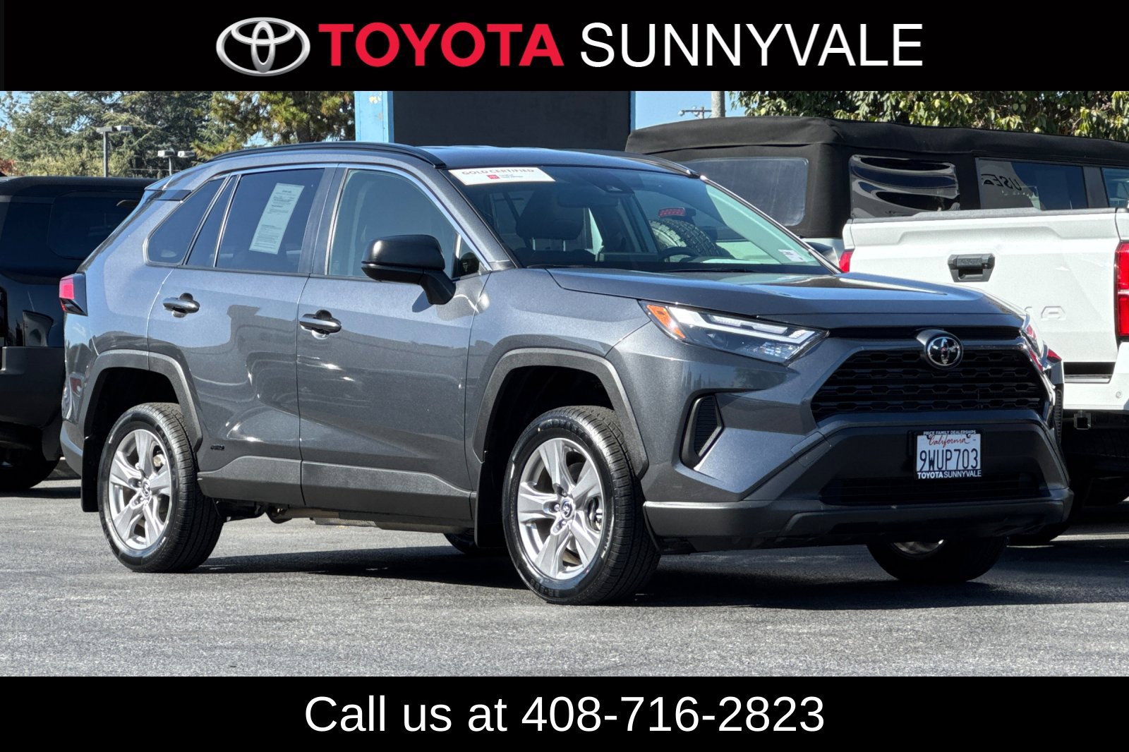 Certified 2025 Toyota RAV4 LE AWD/4WD image 9