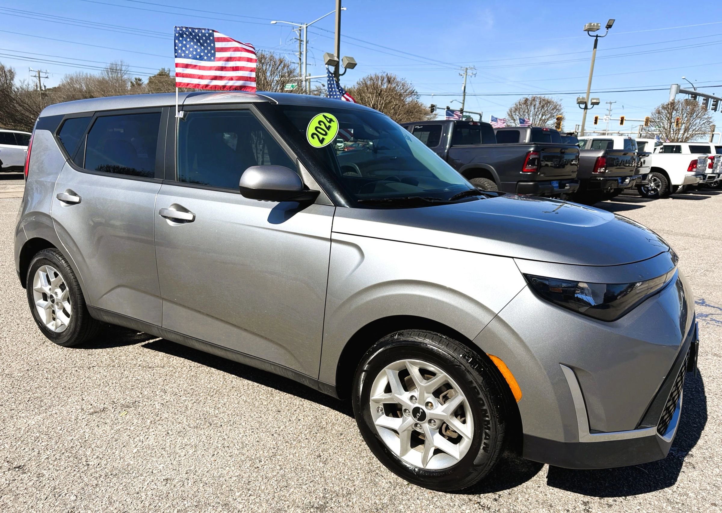 Used 2024 Kia Soul LX w/ Option Group 015 image 29