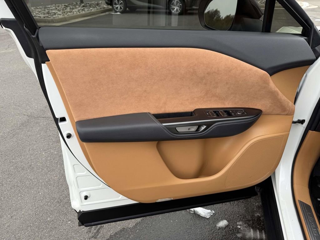 Used 2023 Lexus RZ 450e Premium w/ Accessory Package (Z1) image 12