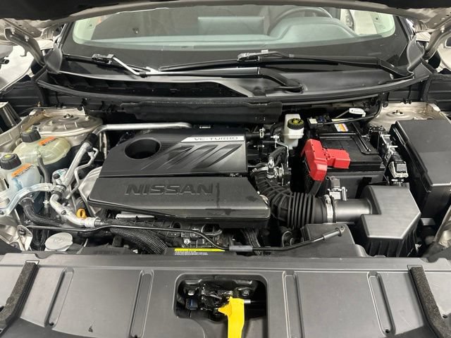 Used 2025 Nissan Rogue Platinum AWD/4WD image 24