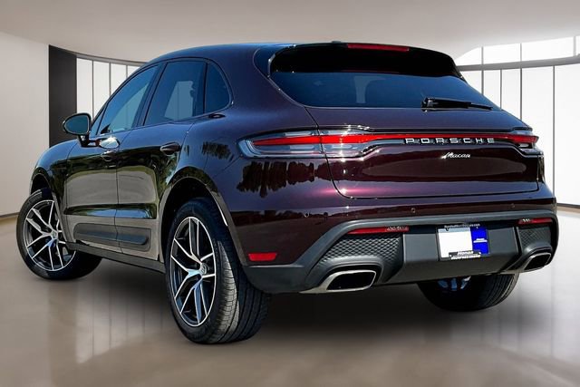 Used 2026 Porsche Macan AWD/4WD image 4