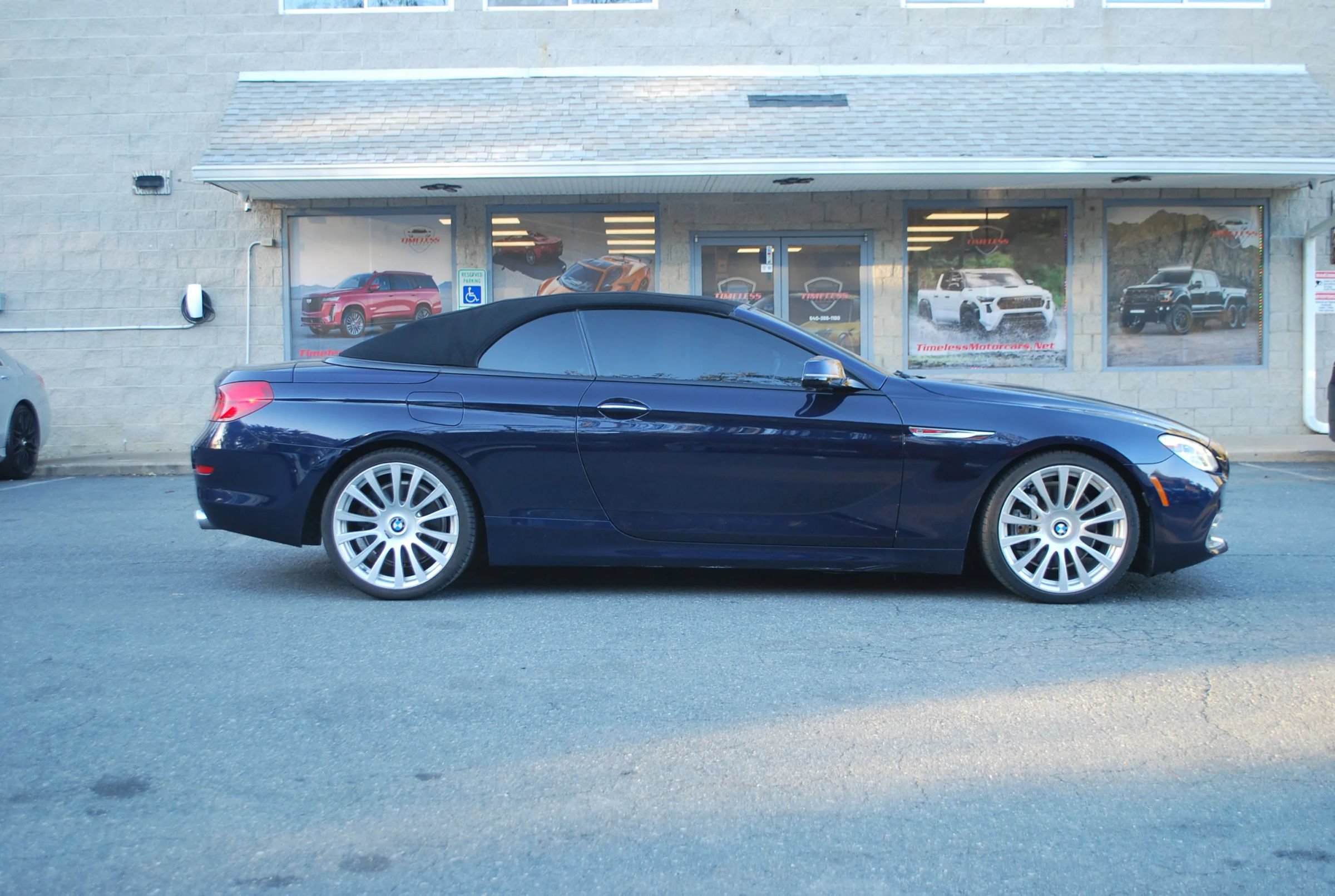 Used 2017 BMW 640i Convertible RWD image 15