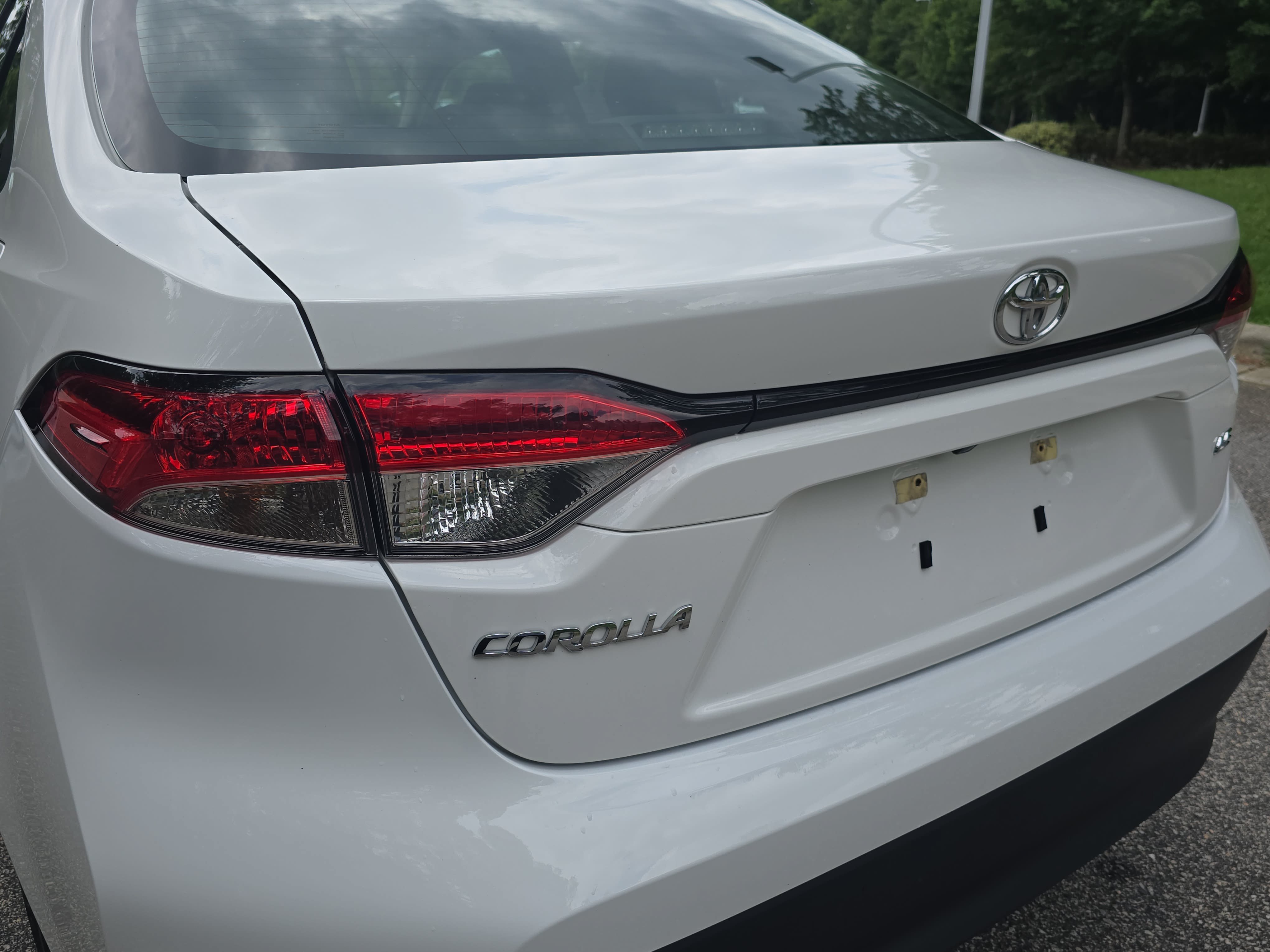 Used 2024 Toyota Corolla LE FWD image 31