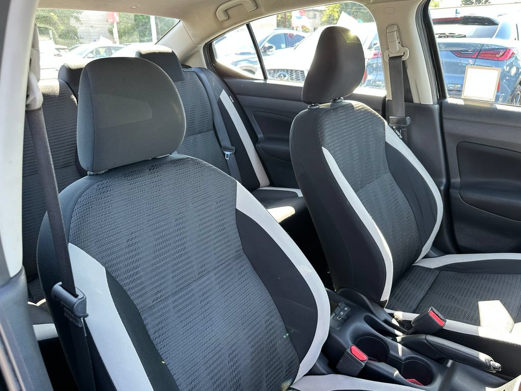 Used 2022 Nissan Versa SV w/ Trunk Package FWD image 16