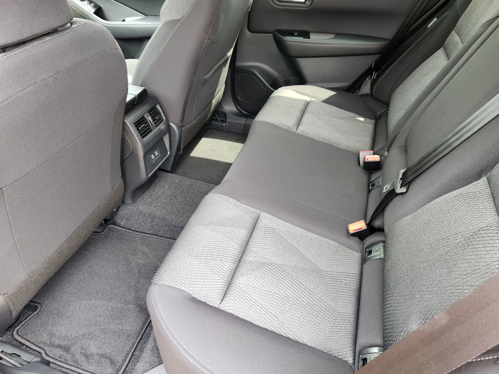 New 2026 Nissan Rogue SV image 24